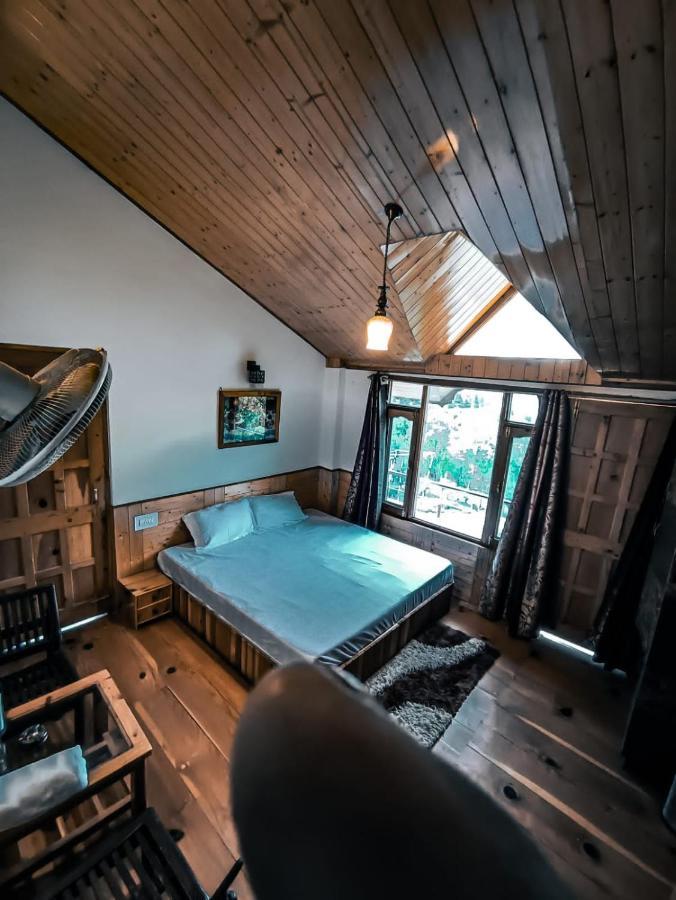Throttle Shrottle Moto Hostel มะนาลี ภายนอก รูปภาพ
